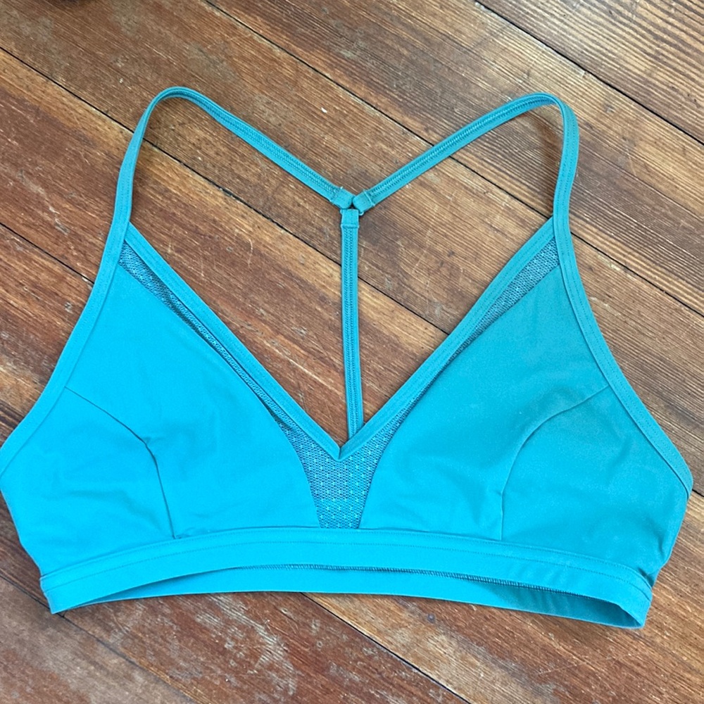 Lululemon sports bra - Sage green - sz 8